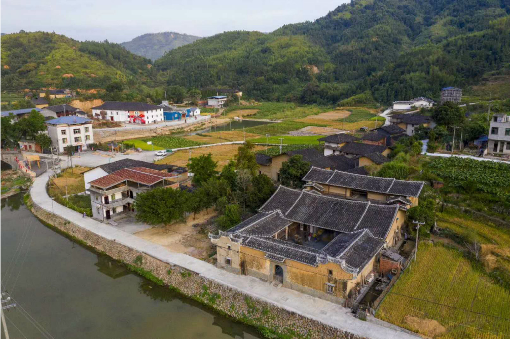 学习强国关注:神奇娘寨 生态省璜 学习强国关注:神奇娘寨 生态省璜