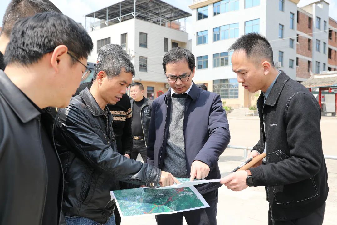 县委主要领导专题调研邻县高速通工程前期规划工作