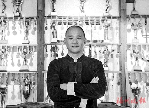 杨大乐：为牛拳正名的世界冠军教练