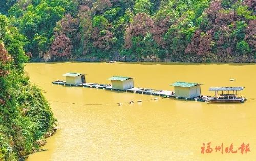 闽清梅雄村：闽江畔的“水上布达拉宫”