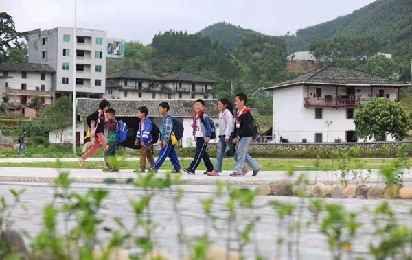 闽清“十三五”期间地区生产总值连跨两个百亿台阶