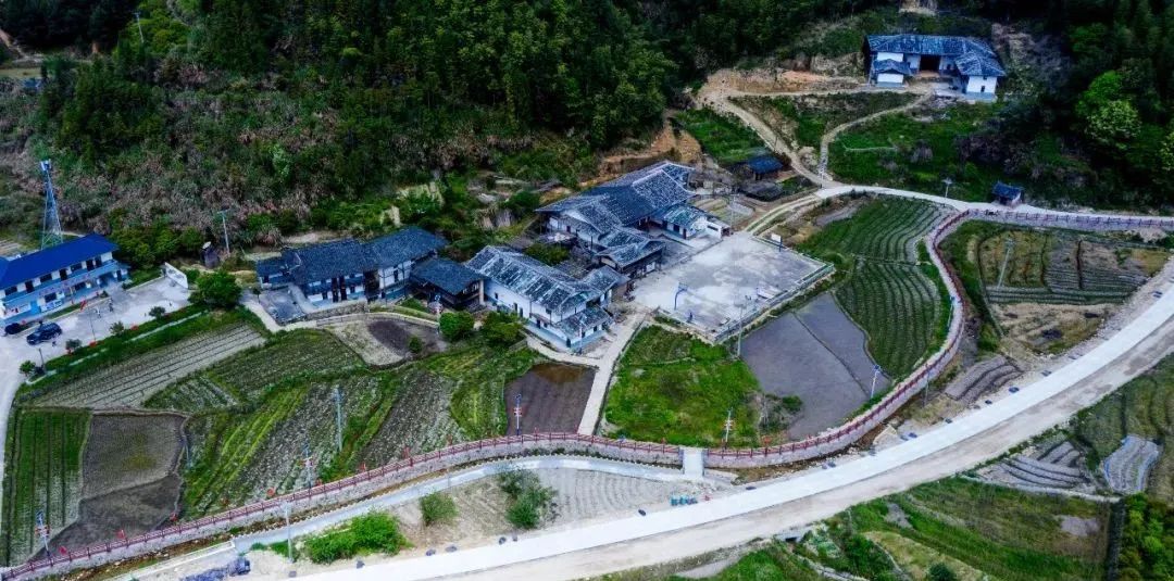 我为群众办实事丨闽清加快推进“四好农村路”莲丰线建设