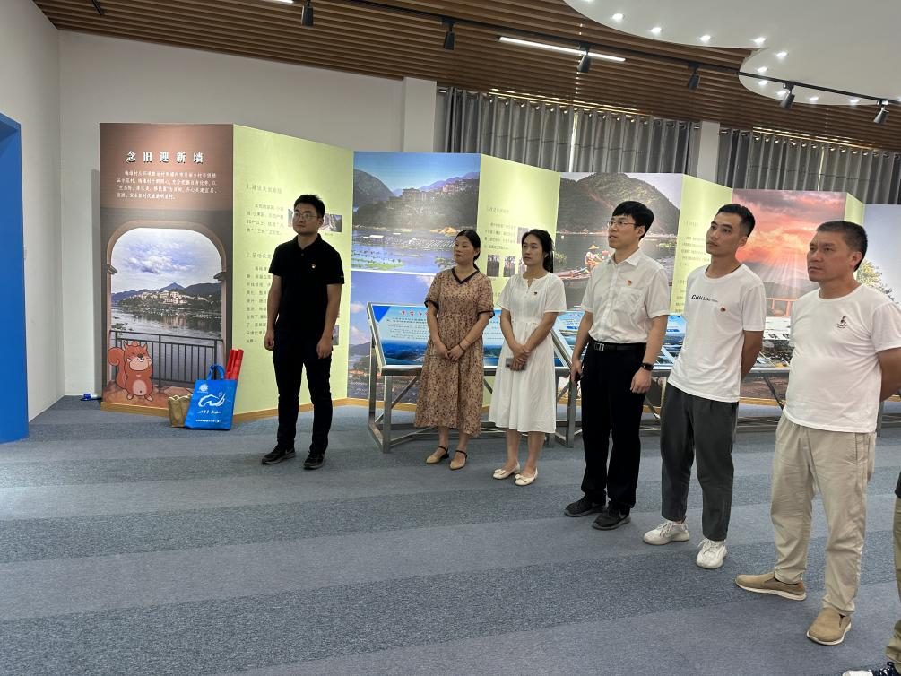“抓招商、促发展、先行融入第一批主题教育”——闽清县招商办开展党日活动
