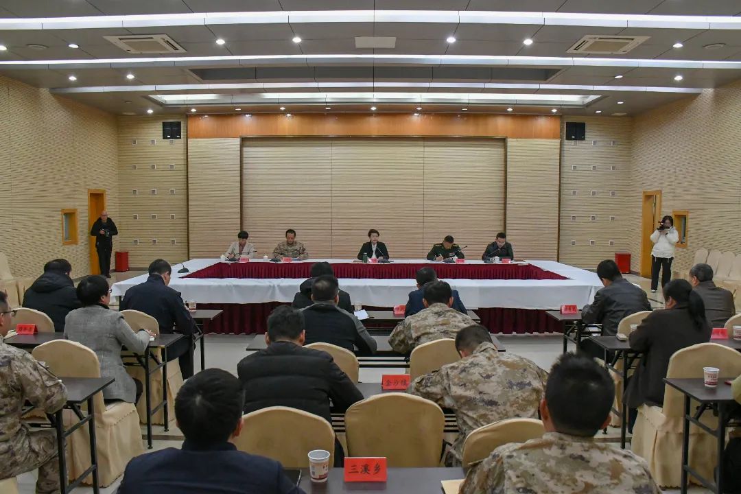 闽清县收听收看全省、全市征兵工作会议并召开全县征兵工作会议