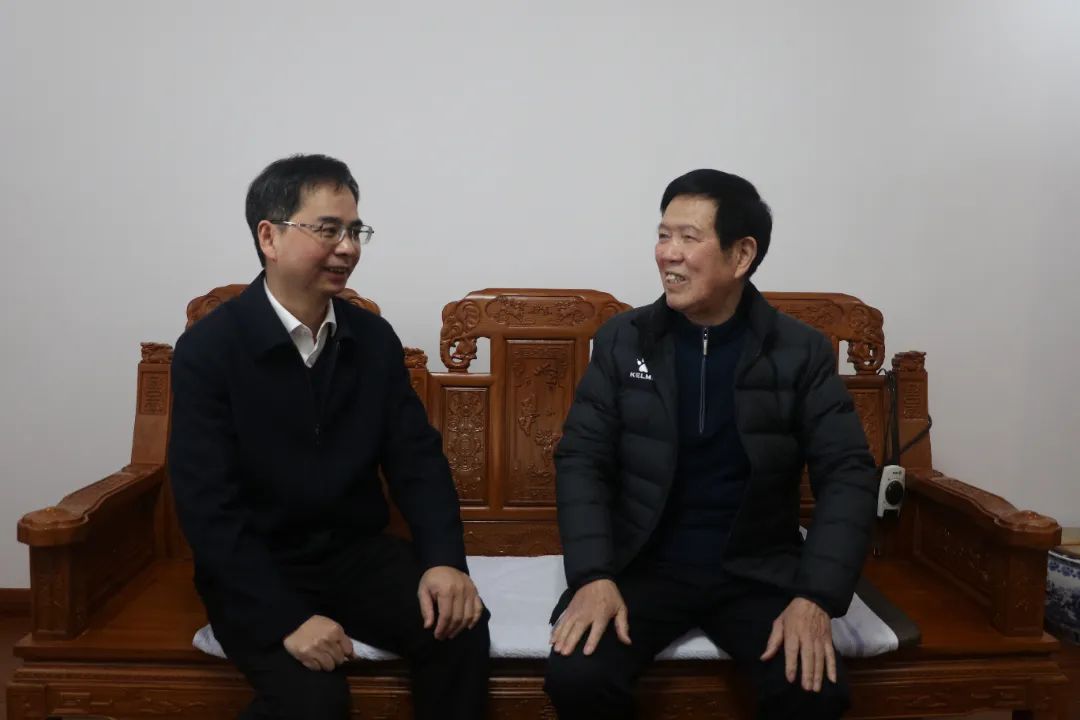 县委主要领导开展节前走访慰问活动
