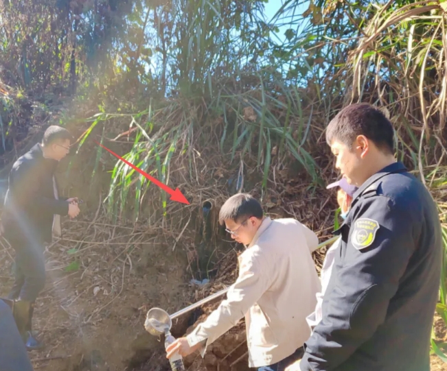 畜禽养殖污染治理普法系列宣传（十六）——溪水变色发臭？暗管排污猪企遭查！