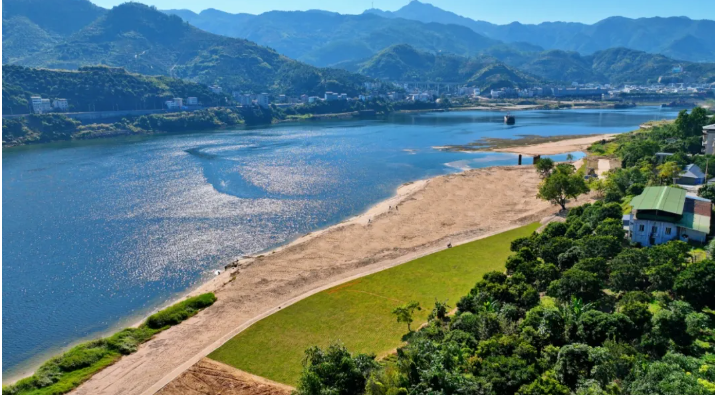 全民植树增绿 共建美丽闽清 闽清县开展2025年全民义务植树活动
